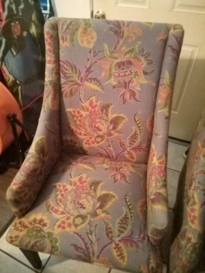 set of to chairs - Thumbnail 2