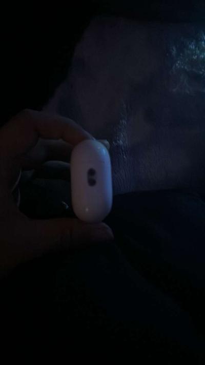 air pods pros - Thumbnail 4