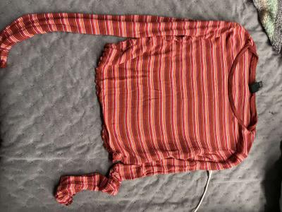 crop top - Thumbnail 2