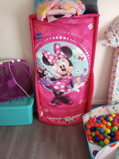 two bedroom apartment everything must go 2000 - Thumbnail 2