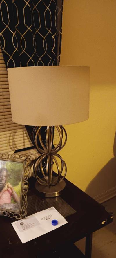 leather furniture - Thumbnail 4