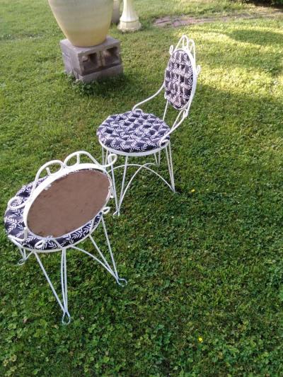 set of vintage vanity chairs - Thumbnail 5