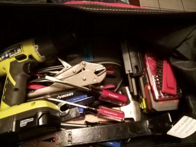 Husky tool bag with assorted tools - Thumbnail 2