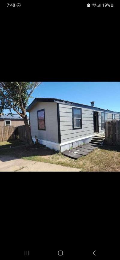 Mobile Home in Park 2bd 1 and a half bath as is