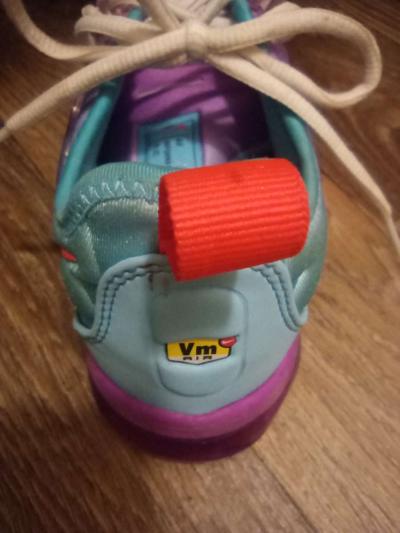 size 7 an a half - Thumbnail 3