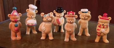 Danbury mint bone China bear collection - Thumbnail 3