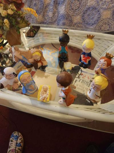 Vintage 1975 Gare Inc Nativity Scene 9 Pc Set Children in Co - Thumbnail 2