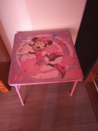 two bedroom apartment everything must go 2000 for everything - Thumbnail 5