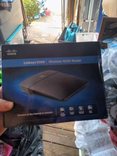 Linksys wireless N300 router - Thumbnail 2