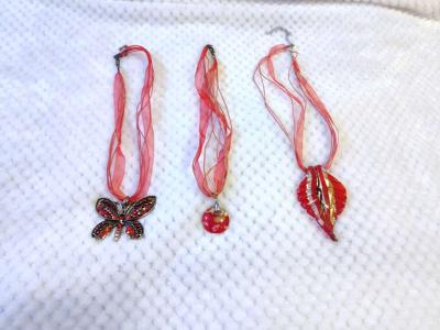 Necklaces - Thumbnail 2