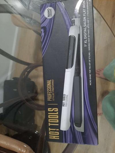 Salon Professional Digital Flat Iron - Thumbnail 2