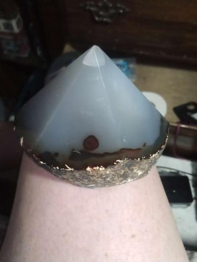 Agit shaped piramid healing rock - Thumbnail 3