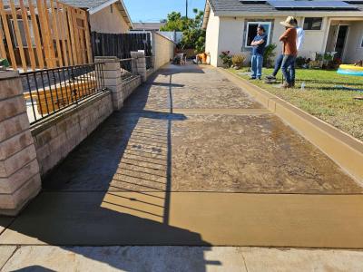 We Do Concrete Nosotros Hacemos Concretos - Thumbnail 2