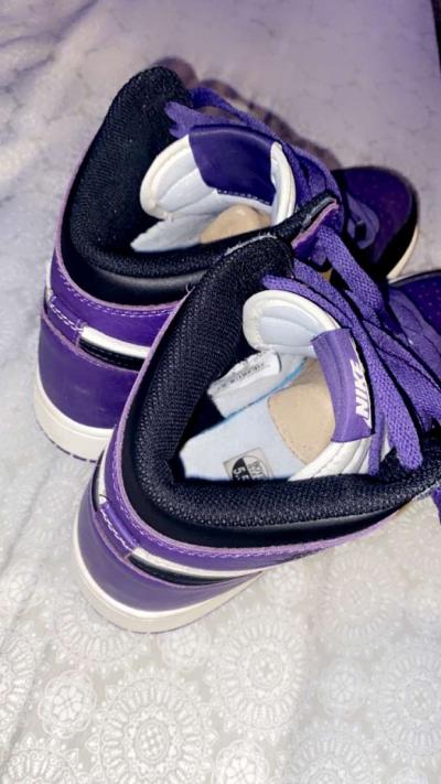 Jordan 1s purple - Thumbnail 2
