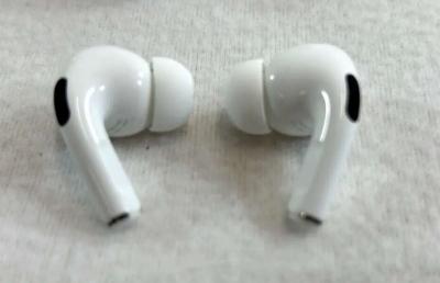 AirPod Pro Generation 2 - Thumbnail 4