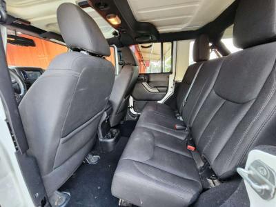Jeep Wrangler 2014 - Thumbnail 3