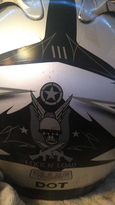 Motorcycle helmet - Thumbnail 6