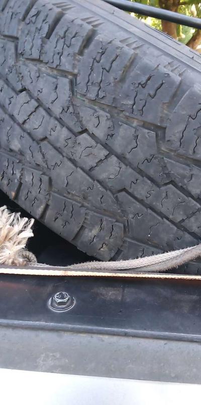 set of four tires - Thumbnail 4