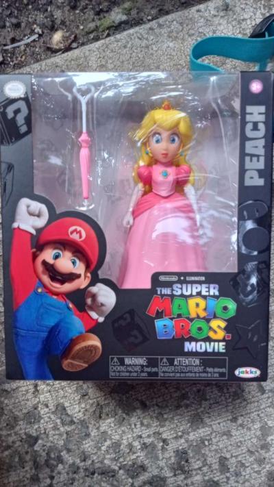 Super Mario Figures - Thumbnail 4