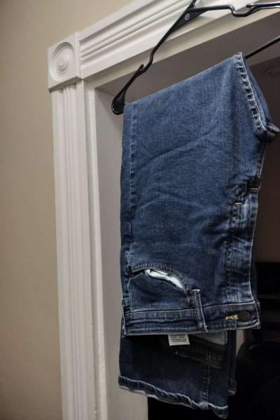men work jeans - Thumbnail 2