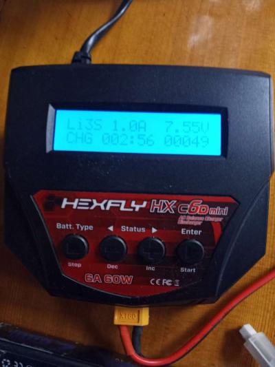 Redcat Hexfly Quick Charger Plus 3 Batteries Like New - Thumbnail 4