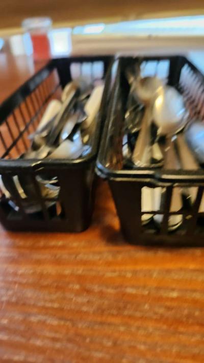 Lot of Spoons - Thumbnail 3