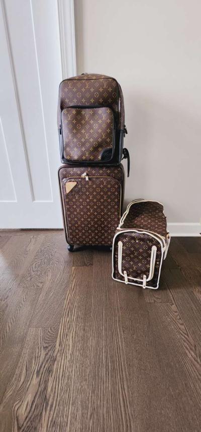 Louis Vuitton travel luggage set - Thumbnail 2