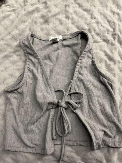 crop top - Thumbnail 2