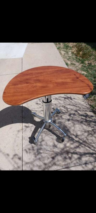 rolling laptop table
