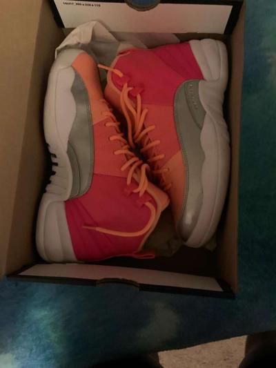 Jordans - Thumbnail 2