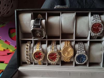 watches necklaces and braclet - Thumbnail 3