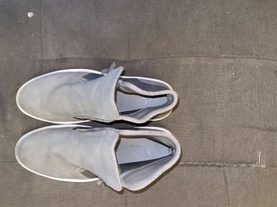 womens shoes size 10M - Thumbnail 5