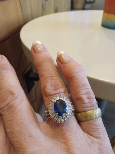 1ct Saphire Solitary with cz baguette sterling silver sz7 - Thumbnail 3