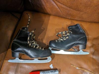 kids ice skates