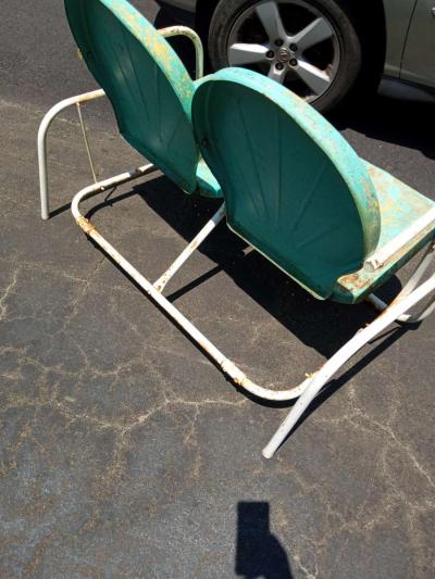 Vintage metal loveseat glider - Thumbnail 2