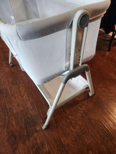 Baby Bassinet - Thumbnail 2