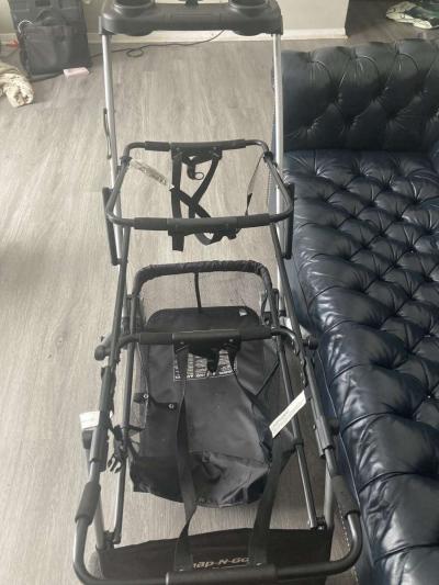 Jordans size 5  Snap N Go Stroller 120 for both - Thumbnail 5