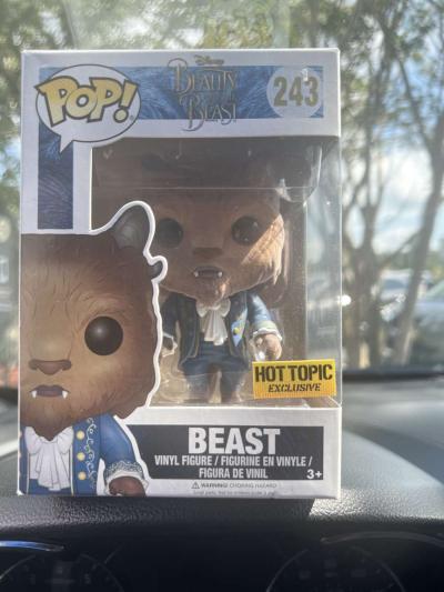 Disney beauty and beast Funko pops - Thumbnail 3