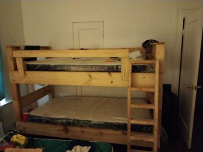 bunk beds - Thumbnail 2