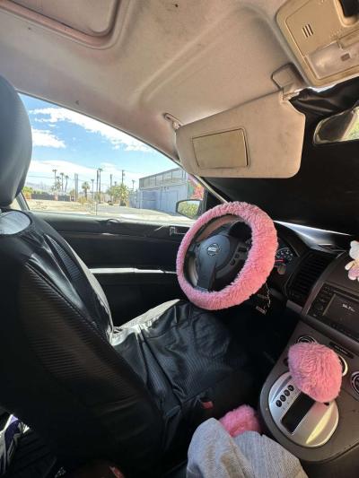 2012 Nissan Sentra - Thumbnail 3