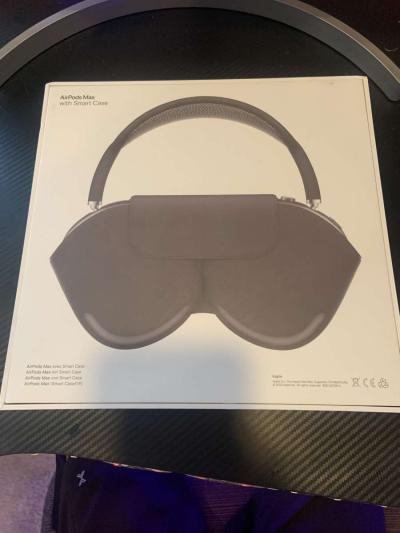 AirPod max - Thumbnail 3