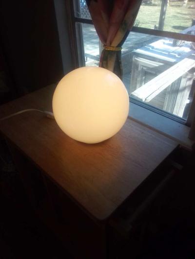 Round Night Light - Thumbnail 3