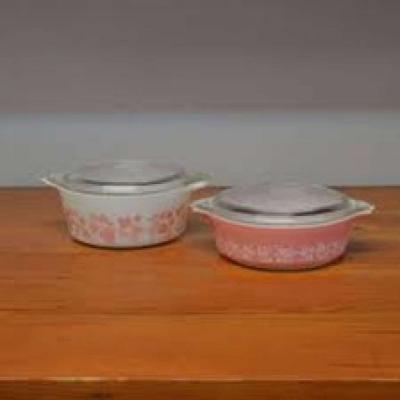 pink pyrex set - Thumbnail 2