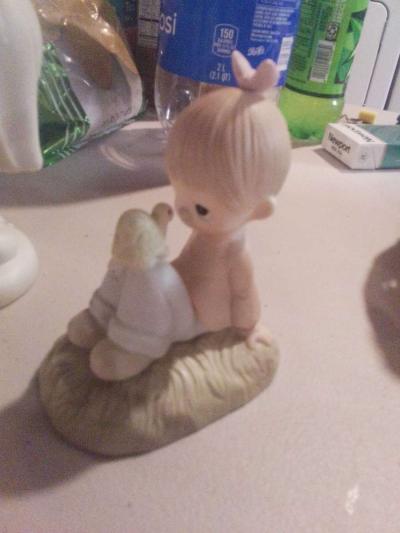 precious moments figurines vintage girl soccer - Thumbnail 2