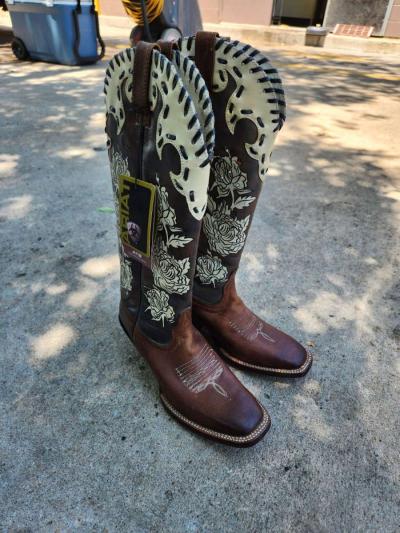 Ariat Boots - Thumbnail 2