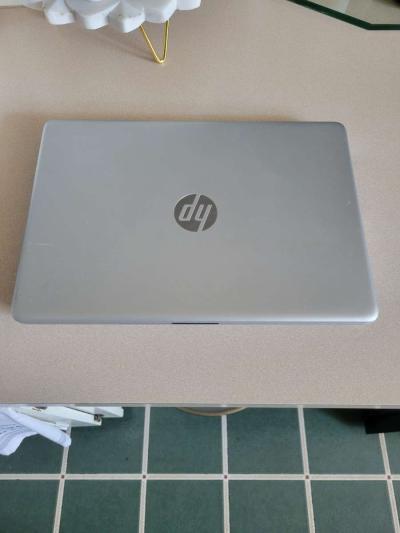 hp laptop - Thumbnail 2