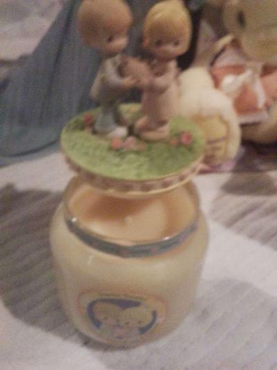 precious moments figurines vintage girl soccer - Thumbnail 3