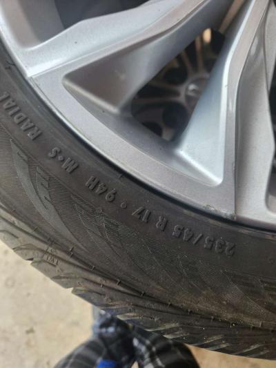 A set of 4 17 inch rims and tires - Thumbnail 4