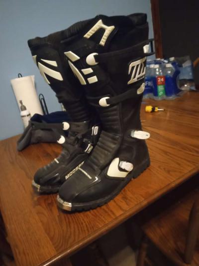 size 13 racing boots - Thumbnail 3
