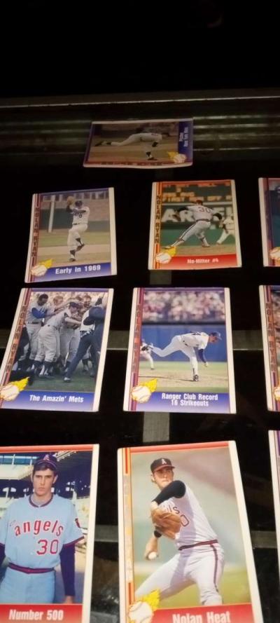 Nolan Ryan baseball cards - Thumbnail 2